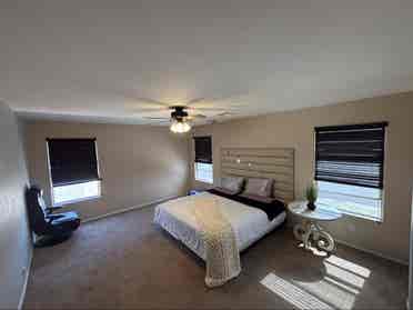 Couples welcome. Utilities included