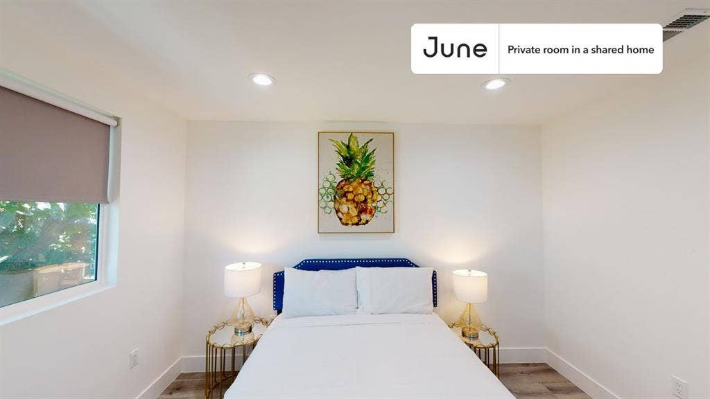 4 BR in Los Angeles