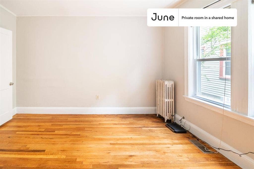 4 BR in Boston