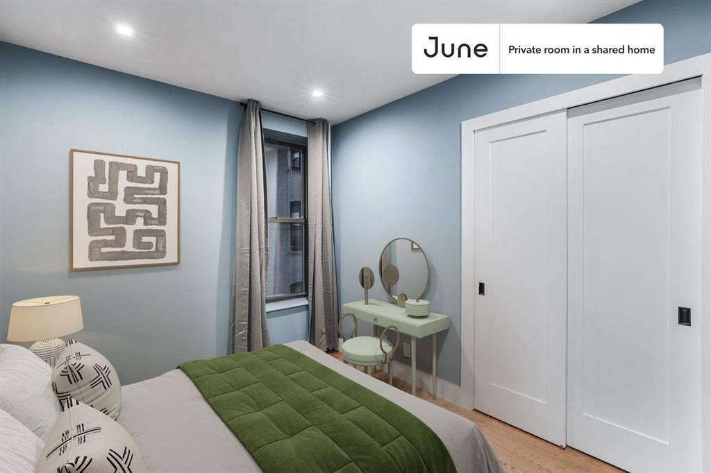 4 BR in New York City