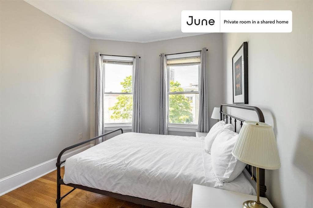 3 BR in Boston