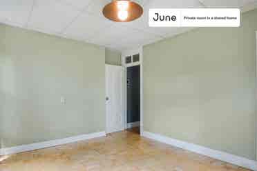7 BR in Boston