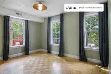 7 BR in Boston