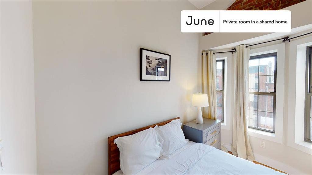5 BR in New York City
