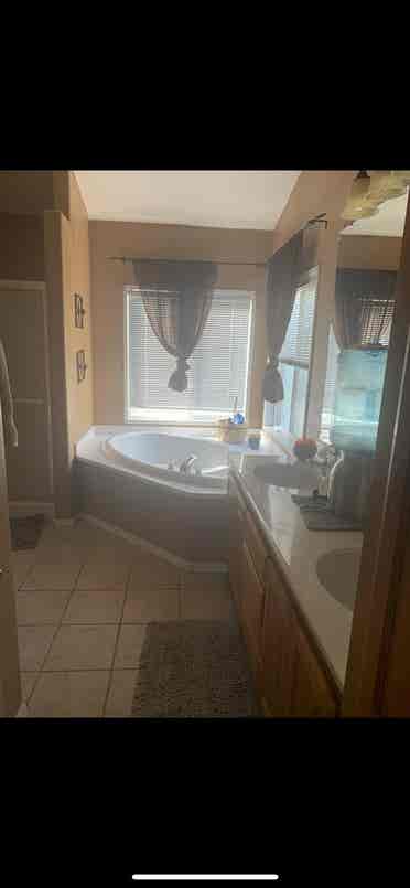Renting the Master Bedroom