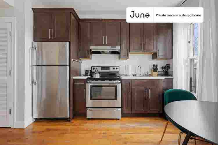 4 BR in New York City