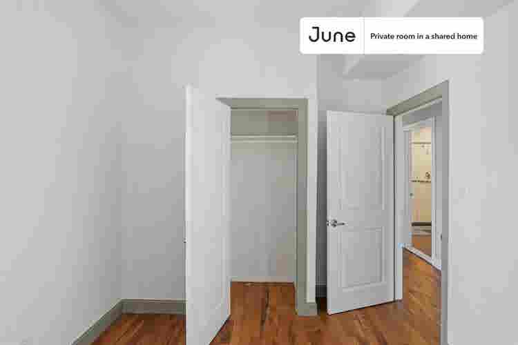 4 BR in New York City