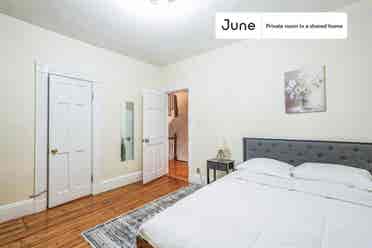 4 BR in Boston