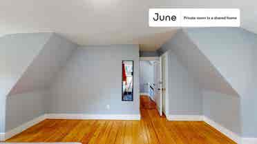 7 BR in Boston