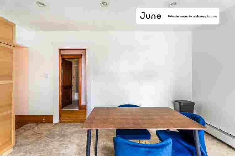 4 BR in Boston