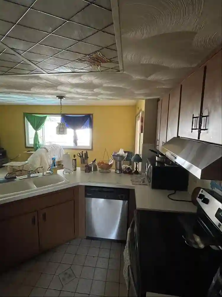 Big bedroom private bath and closet