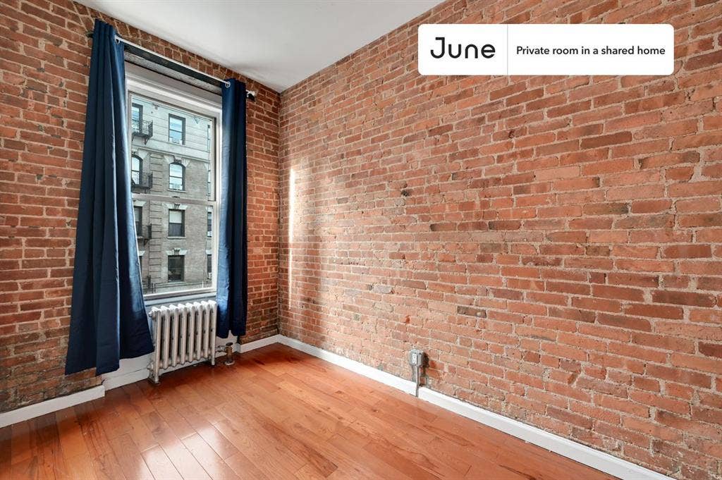 2 BR in New York City