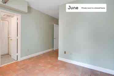 5 BR in Boston
