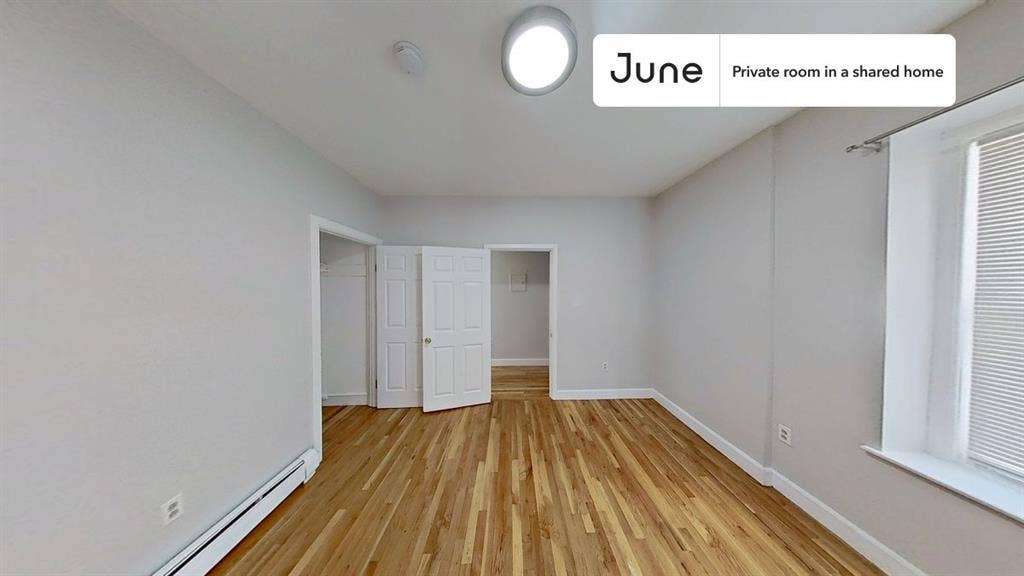 3 BR in Boston