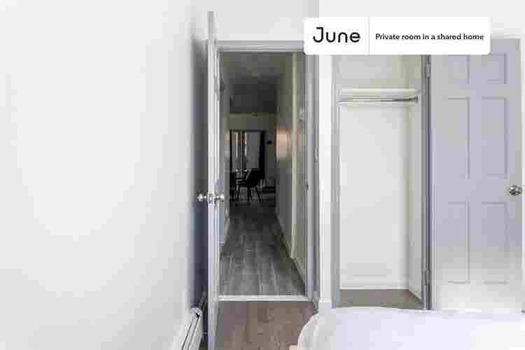 4 BR in New York City
