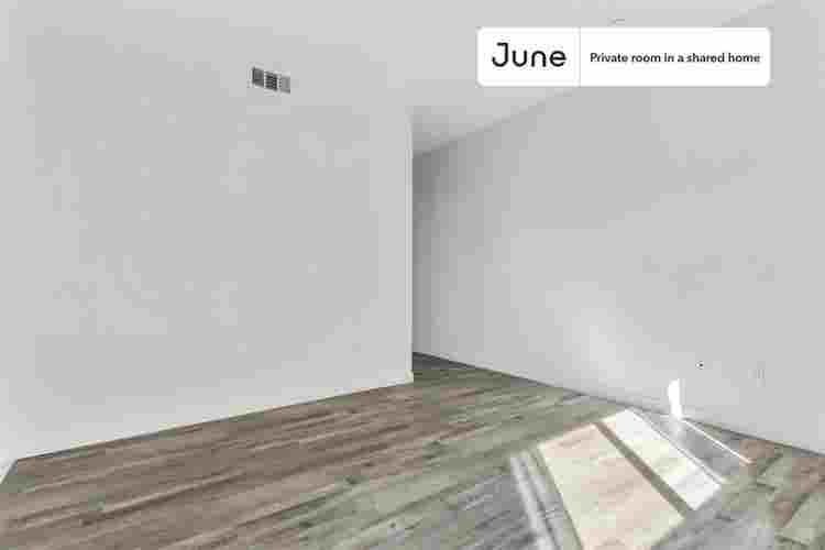 5 BR in Los Angeles