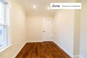 4 BR in Boston