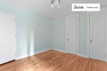 2 BR in New York City