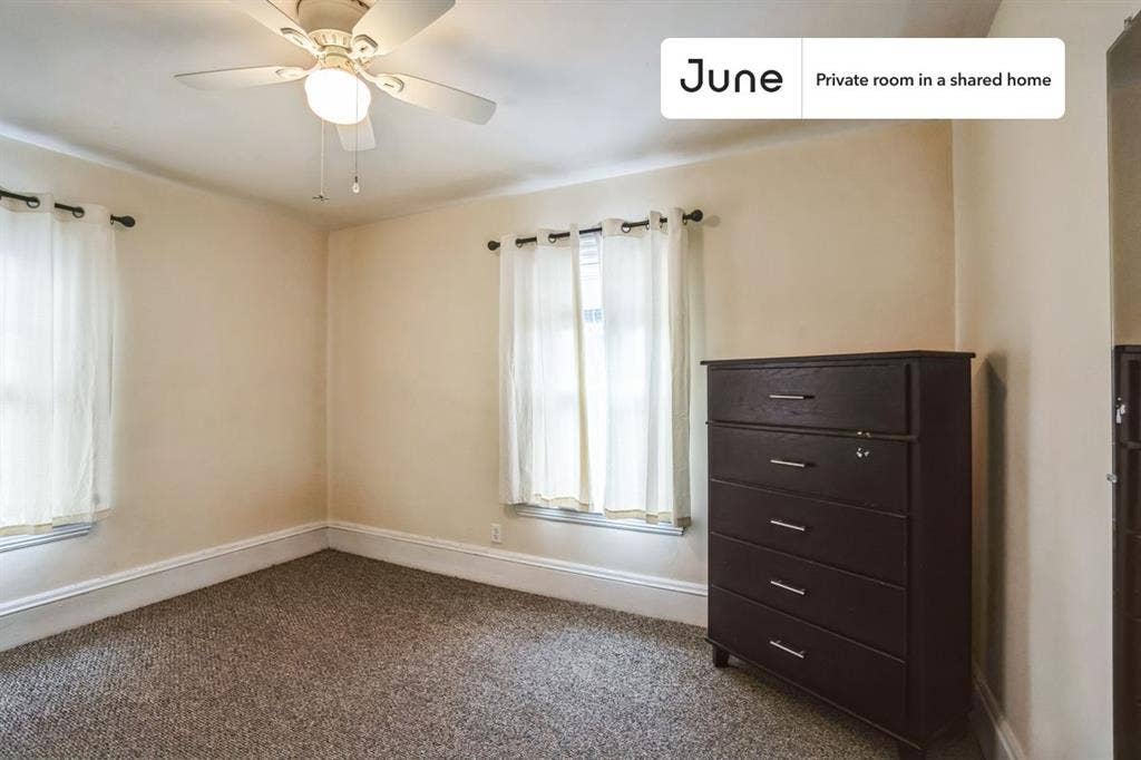 6 BR in Boston