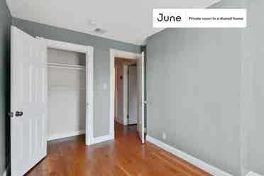 7 BR in Boston