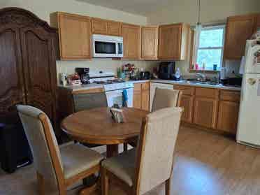 Roommate wanted!!