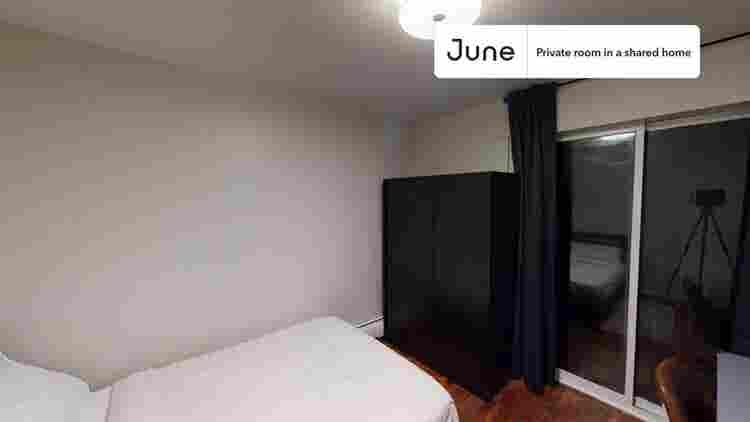 2 BR in New York City