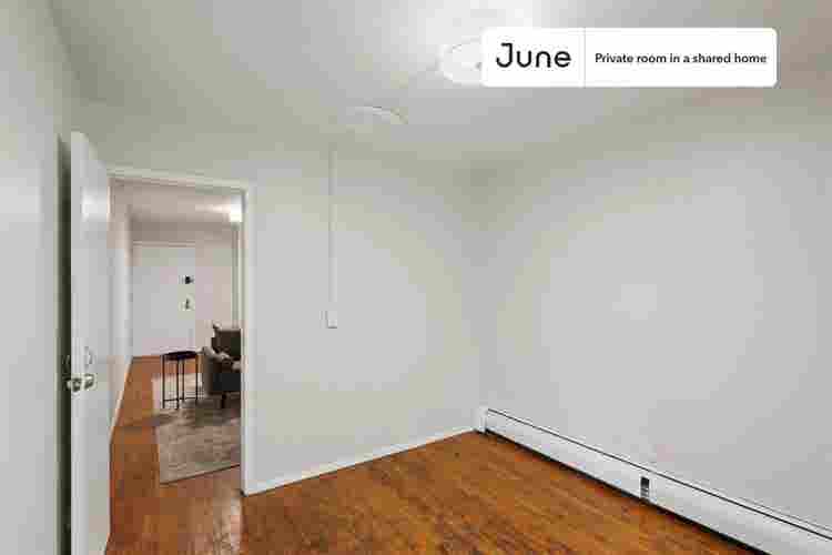 2 BR in New York City