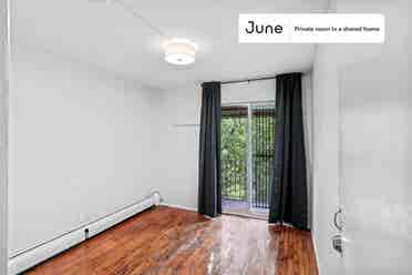2 BR in New York City