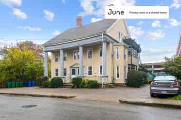 2 BR in Boston