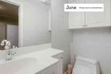 2 BR in Boston