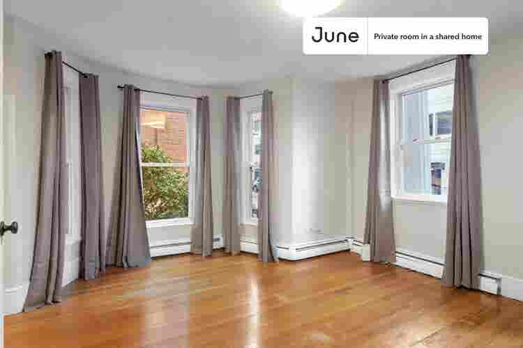2 BR in Boston