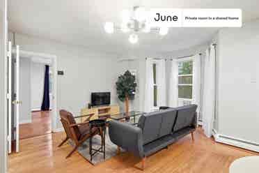 2 BR in Boston