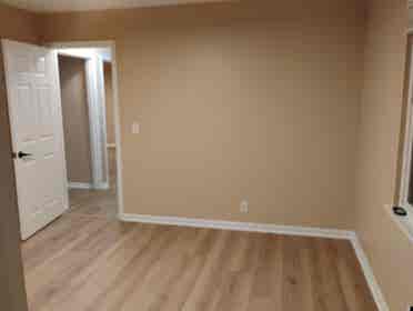 Room in quiet Antioch neighborhood