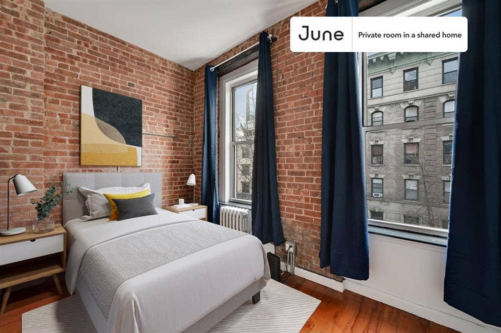 2 BR in New York City