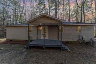 Room for rent in house