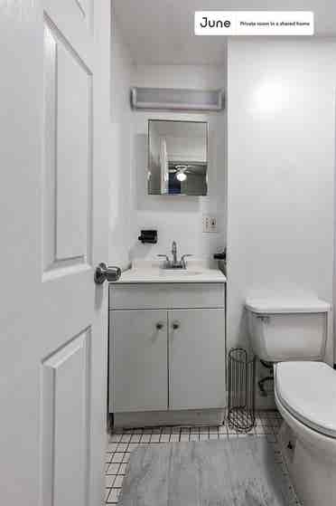 3 BR in Boston
