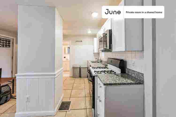 3 BR in Boston