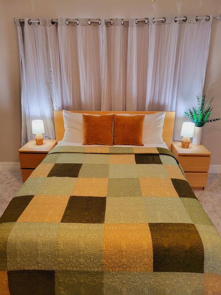 Furnished Room for Rent 🏡