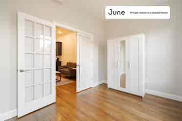4 BR in New York City