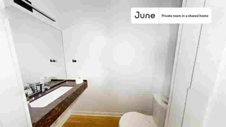 4 BR in Chicago