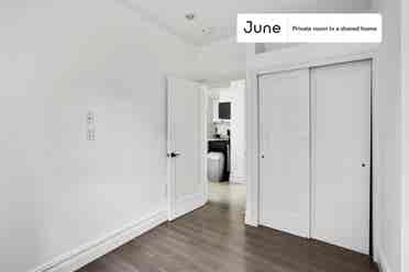2 BR in New York City