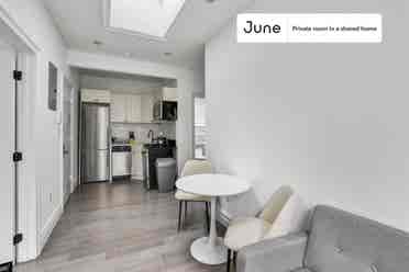 2 BR in New York City