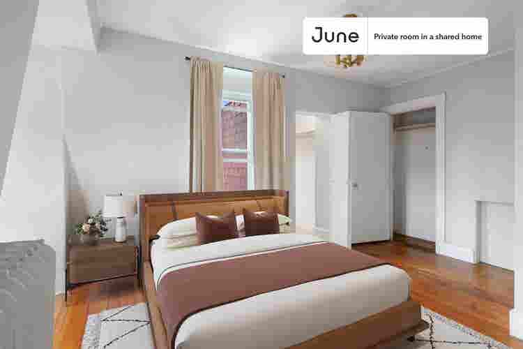 4 BR in Boston