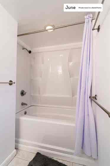4 BR in Boston
