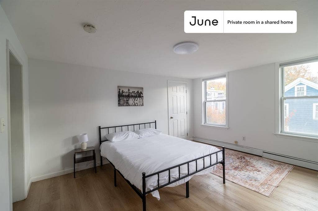 4 BR in Boston