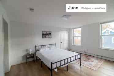 4 BR in Boston
