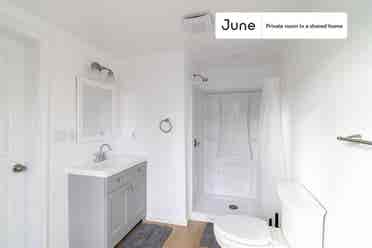 4 BR in Boston