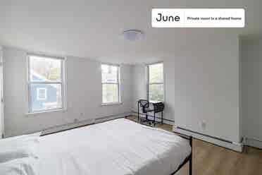 4 BR in Boston