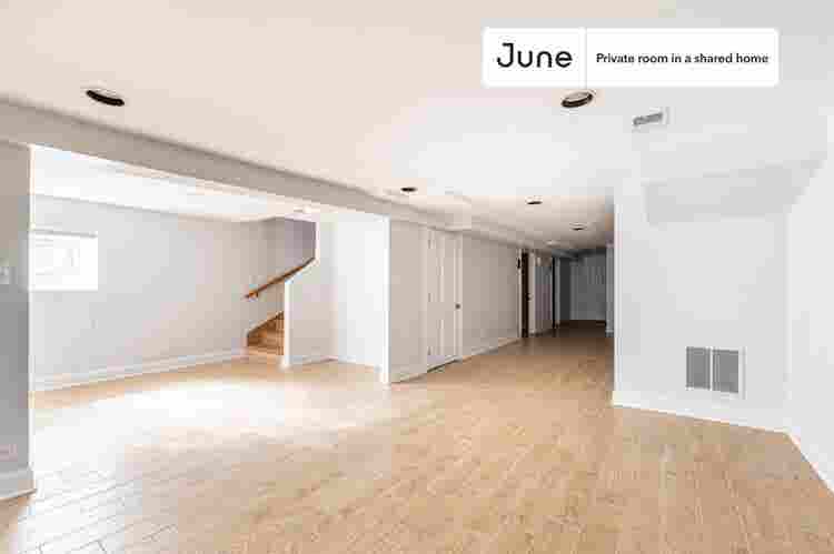 4 BR in Chicago