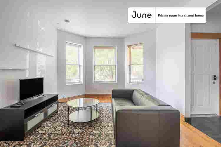 4 BR in Chicago
